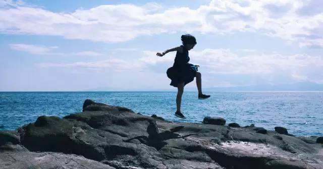 【夜伴】开学后，小学生的作业治愈了我。